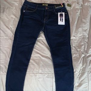 Dark blue Jeans